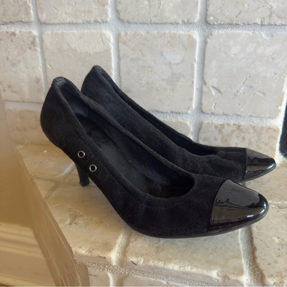 Prada Sport Black Suede Leather Cap Toe Classic Pumps Size 36 - Picture 1 of 7